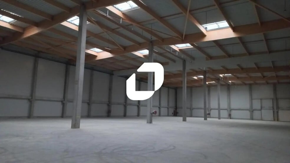 Industriel dans Puiseux-en-France à louer - Photo intérieure - Image 2 de 17