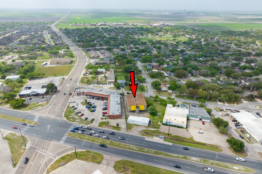 10518 Heizer Dr, Corpus Christi, TX for sale - Building Photo - Image 2 of 50