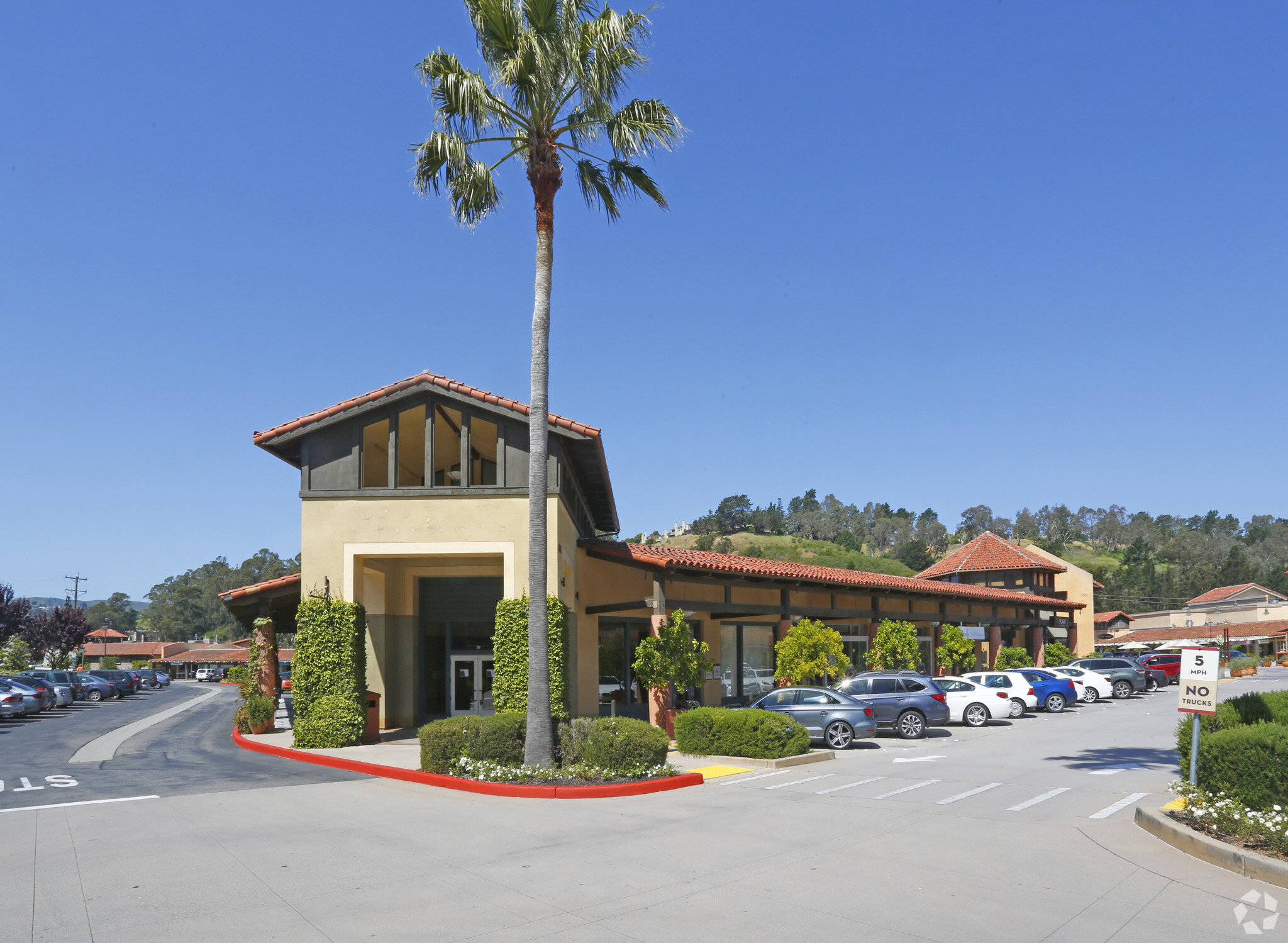 800-805 Redwood Hwy Frontage Rd, Mill Valley, CA for lease Primary Photo- Image 1 of 7