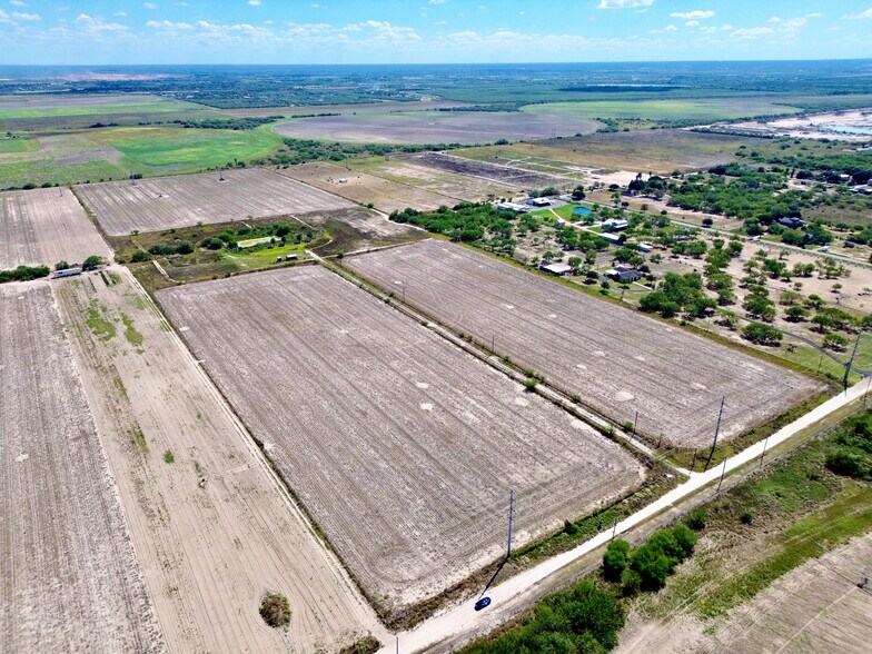 10220 N Big 5 Rd, Edinburg, TX à vendre - Photo principale - Image 3 de 15