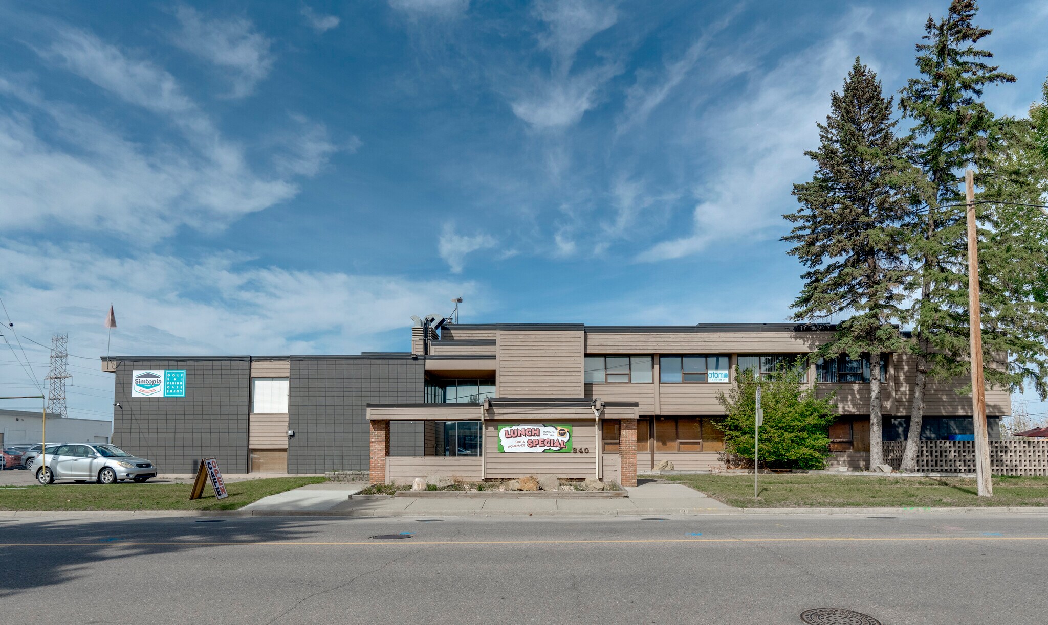 340 50th Ave SE, Calgary, AB à vendre Photo du bâtiment- Image 1 de 1