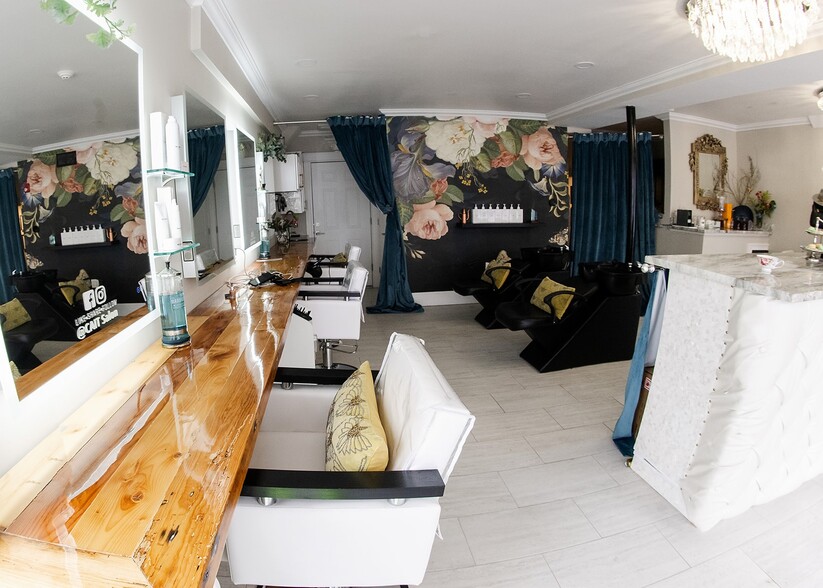 107 North St, Salem, MA for lease - Building Photo - Image 2 of 5