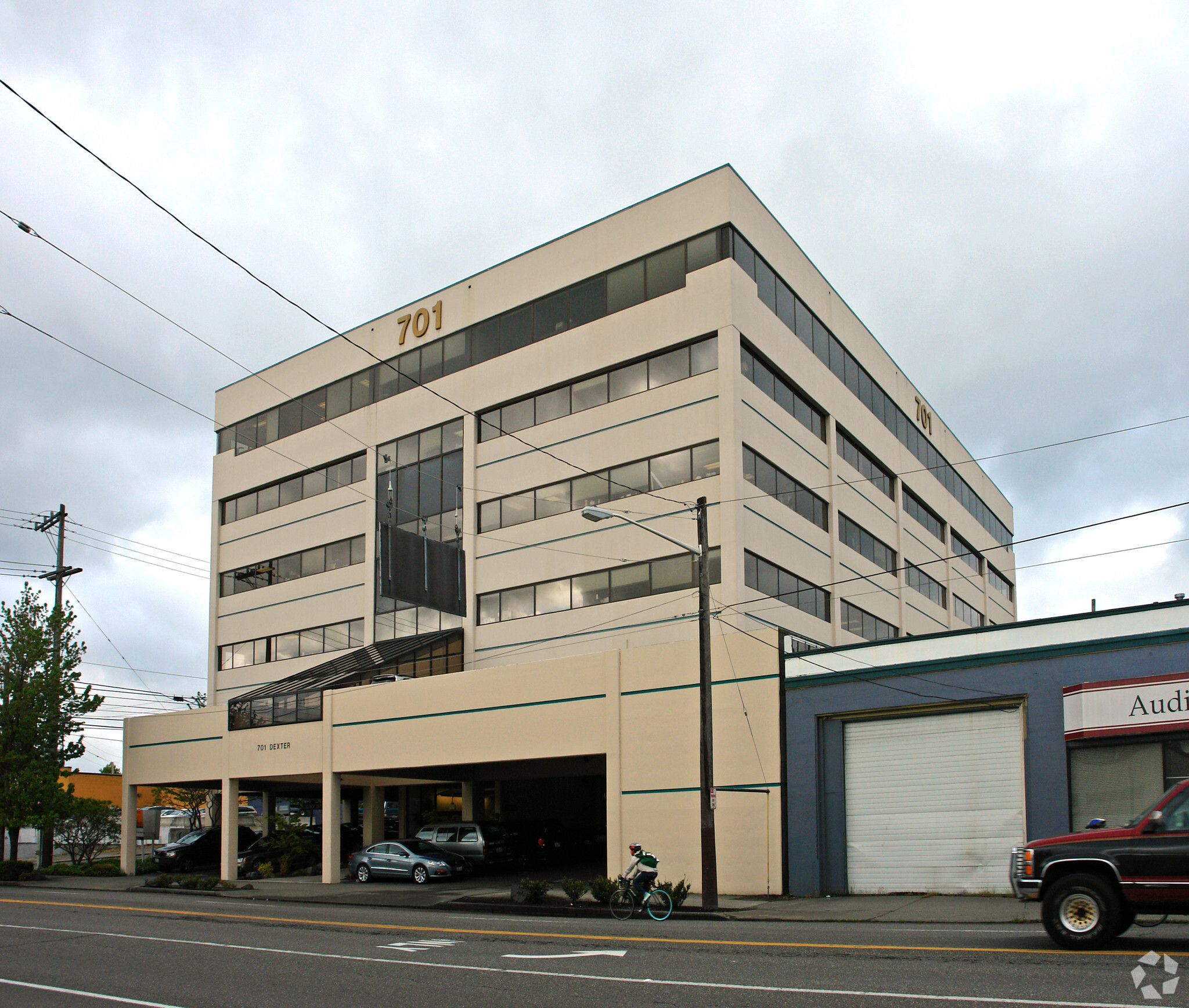 701 Dexter Ave N, Seattle, WA à vendre Photo principale- Image 1 de 1