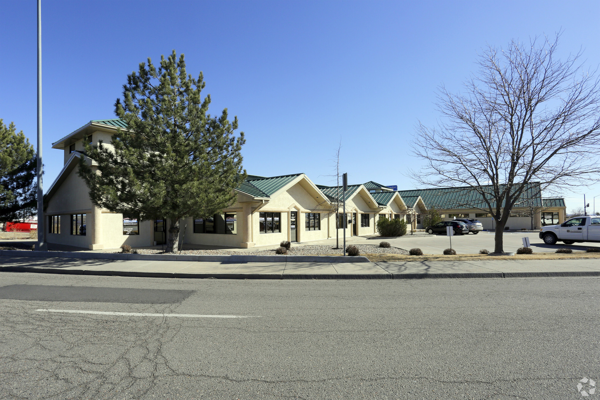 4718 N Elizabeth St, Pueblo, CO à vendre Photo principale- Image 1 de 1