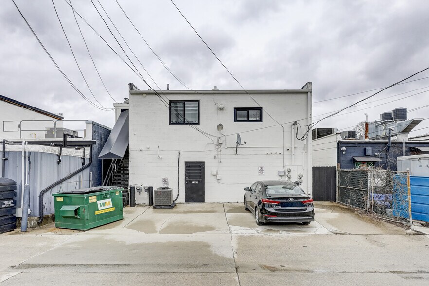 23831-23833 John R Rd, Hazel Park, MI à louer - Photo du bâtiment - Image 2 de 14