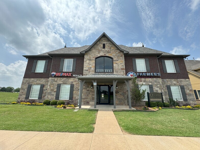 10306 N 138th East Ave, Owasso, OK à louer - Photo du bâtiment - Image 2 de 14