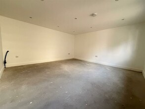 85-87 High St, Maldon for lease Interior Photo- Image 2 of 2