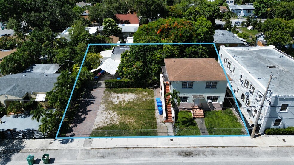 255 NW 32nd St, Miami, FL à vendre - Photo du bâtiment - Image 1 de 14