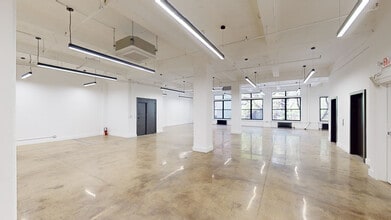 39 W 29th St, New York, NY for lease Interior Photo- Image 1 of 5