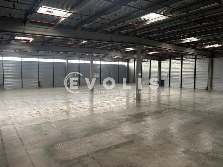 5 Boulevard Vos, Mions à louer - Photo du bâtiment - Image 3 de 30