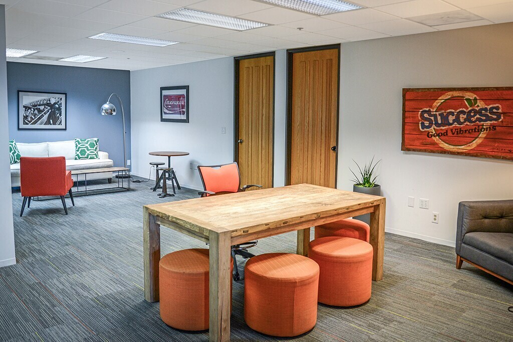 1541-1551 Ocean Ave, Santa Monica, CA à louer Photo principale- Image 1 de 5