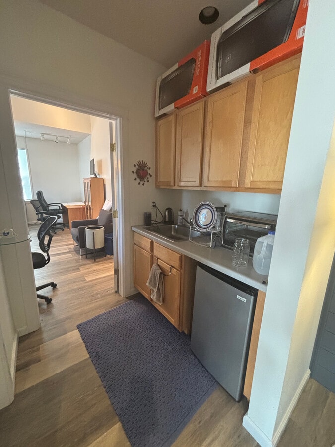 1530 Lee Hill Rd, Boulder, CO 80304 - Unit 7 - - Interior Photo - Image 2 of 6