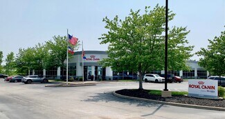 Plus de détails pour 500 Fountain Lakes Blvd, Saint Charles, MO - Bureau à vendre