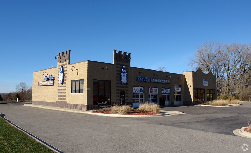 1222 S Route 12, Fox Lake, IL for lease - Building Photo - Image 3 of 16
