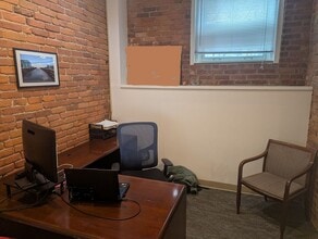 4 University Rd, Cambridge, MA for lease Interior Photo- Image 2 of 8