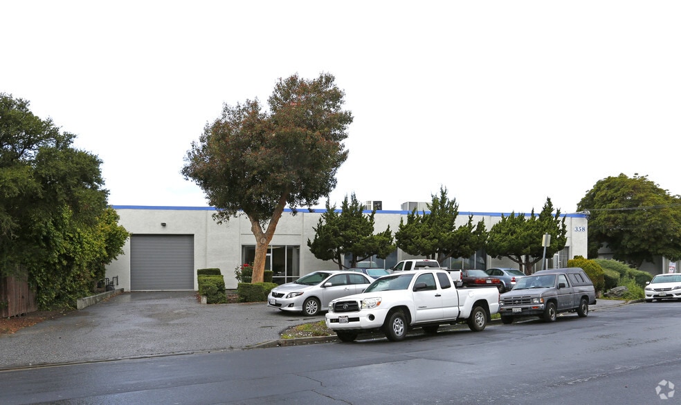 356 Mathew St, Santa Clara, CA à louer - Photo du bâtiment - Image 2 de 4