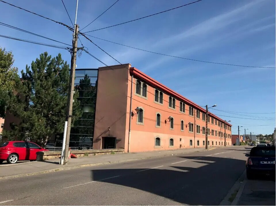 Office in Saint-Julien-lès-Metz for lease Building Photo- Image 1 of 10
