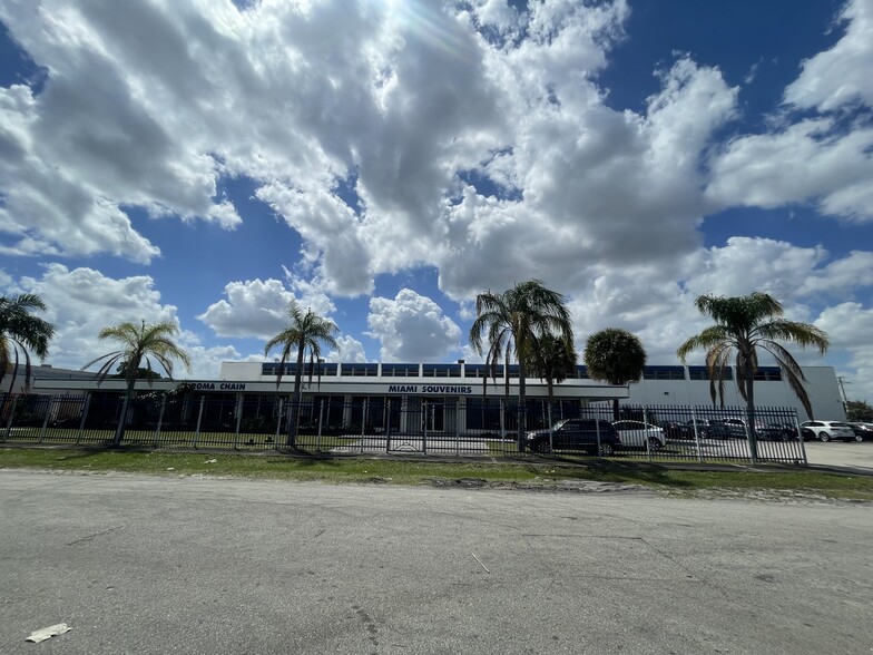 1600 Nw 165th St, Miami, FL for sale - Building Photo - Image 2 of 7