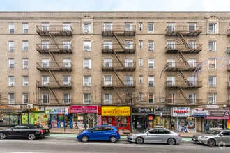 3924-3952 Queens Blvd, Sunnyside, NY for lease Building Photo- Image 1 of 1