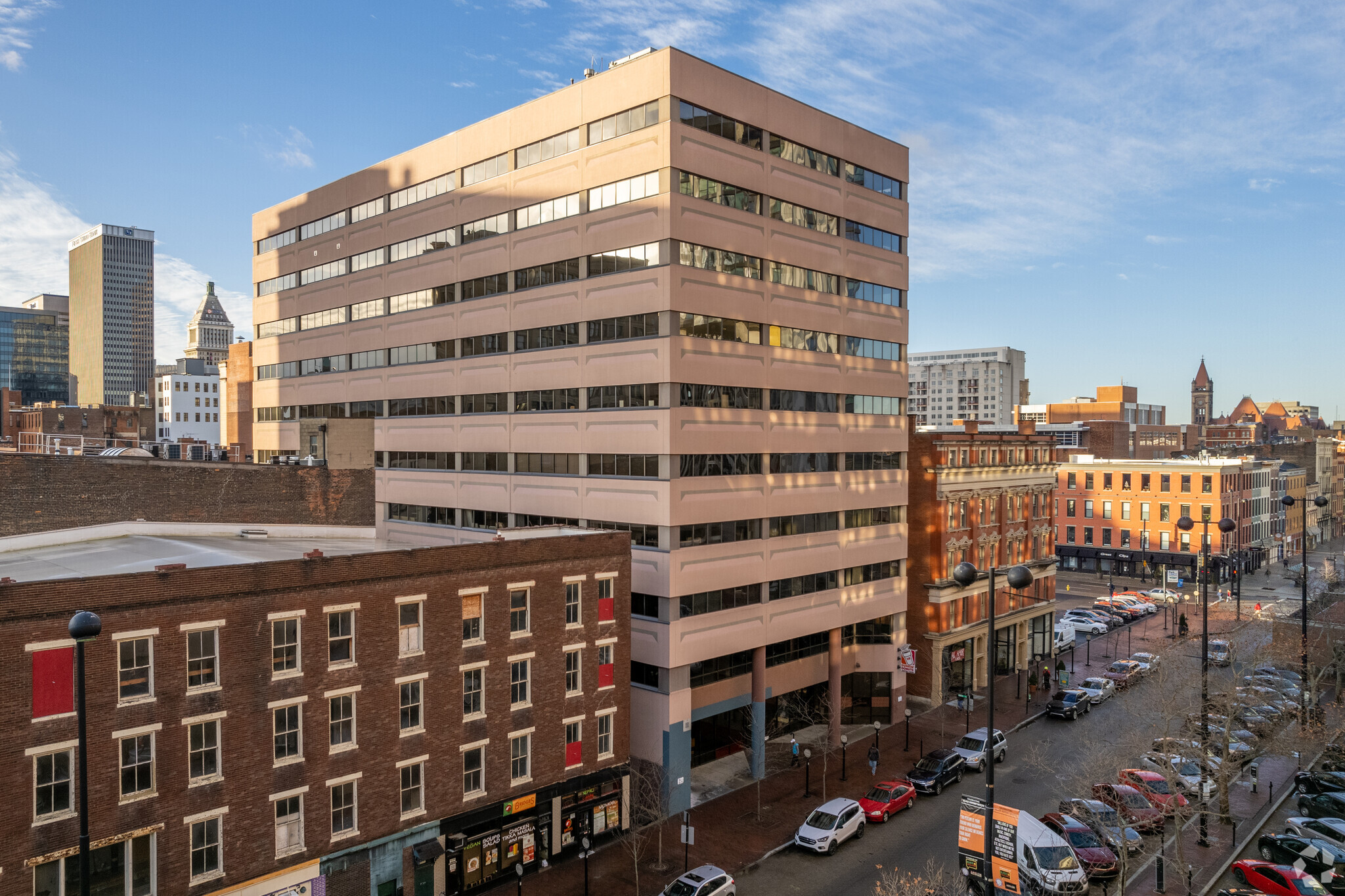 125 E Court St, Cincinnati, OH for lease Building Photo- Image 1 of 5