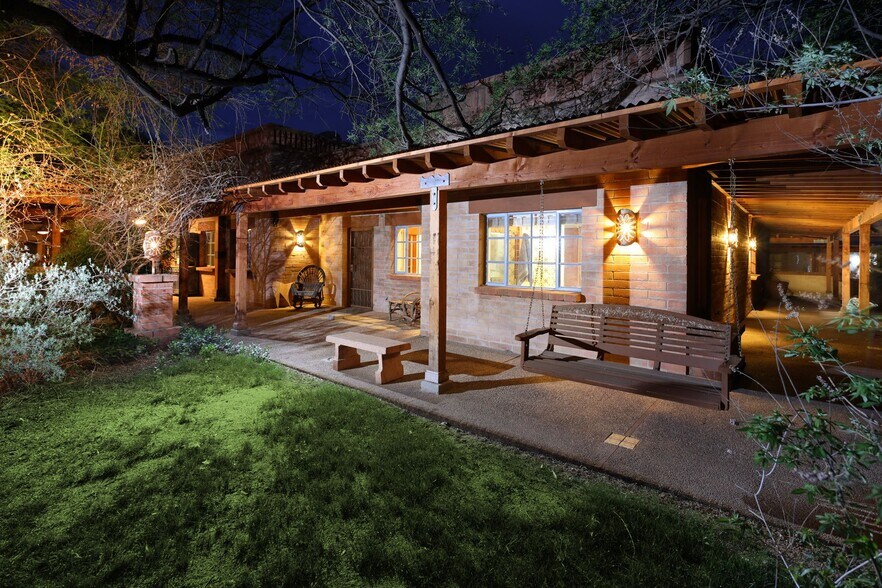 13105 E Placita Las Avenas, Tucson, AZ à vendre - Photo du bâtiment - Image 3 de 50