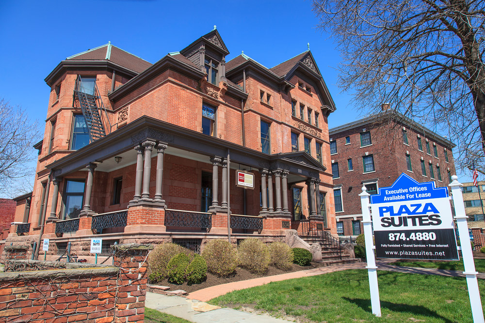 534 Delaware Ave, Buffalo, NY à vendre Photo du bâtiment- Image 1 de 1