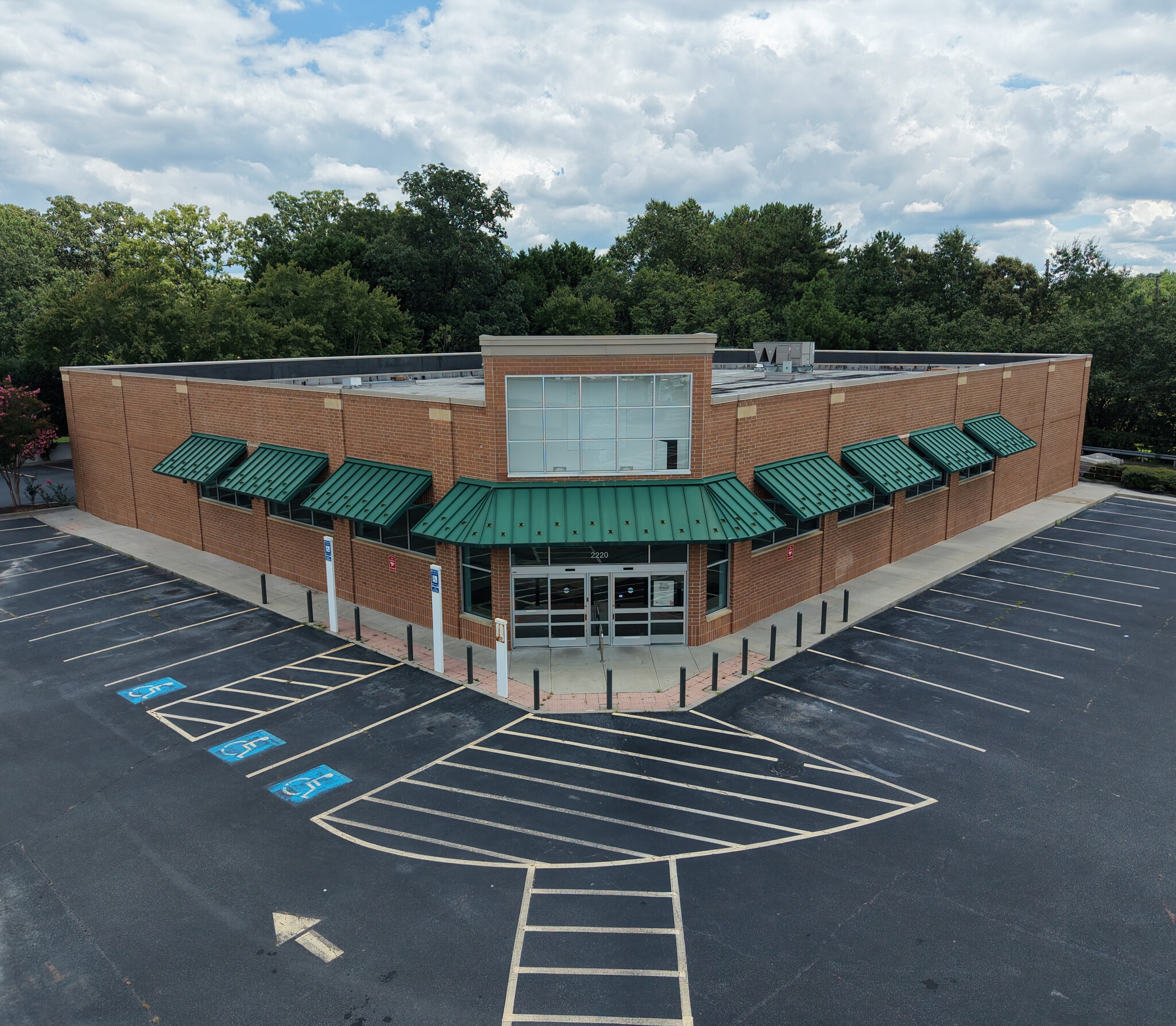 2220 Hewatt Rd, Snellville, GA for lease Building Photo- Image 1 of 4