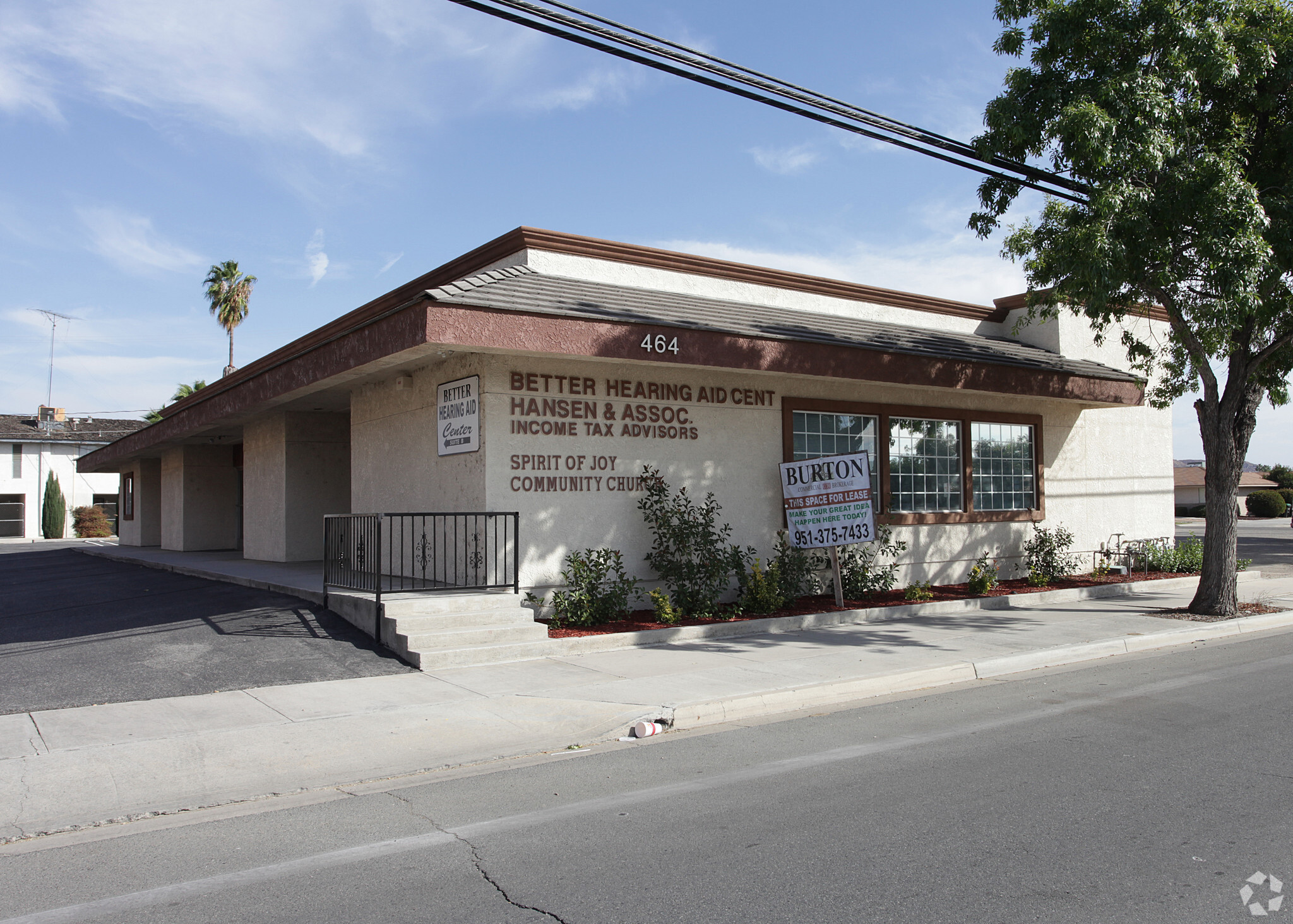 464 S Palm Ave, Hemet, CA à vendre Photo principale- Image 1 de 53