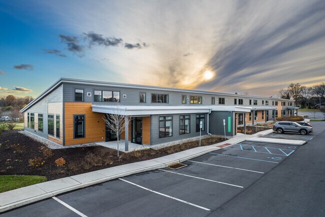 Plus de détails pour 4250 Independence Dr, Schnecksville, PA - Bureau à louer