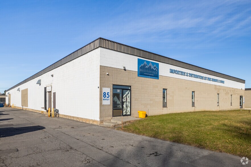 85 Bentley Ave, Ottawa, ON à louer - Photo principale - Image 1 de 3