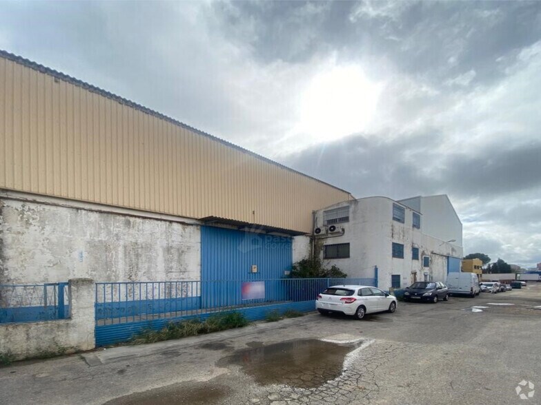 Industriel dans Parla, Madrid à vendre - Photo du bâtiment - Image 2 de 20