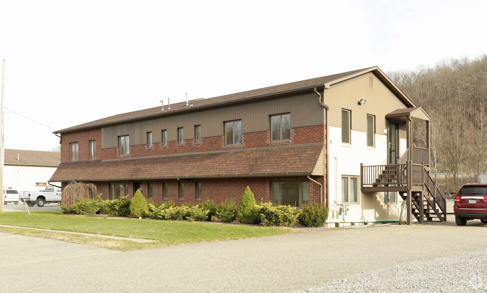 275 Millers Run Rd, Bridgeville, PA for lease - Primary Photo - Image 1 of 5