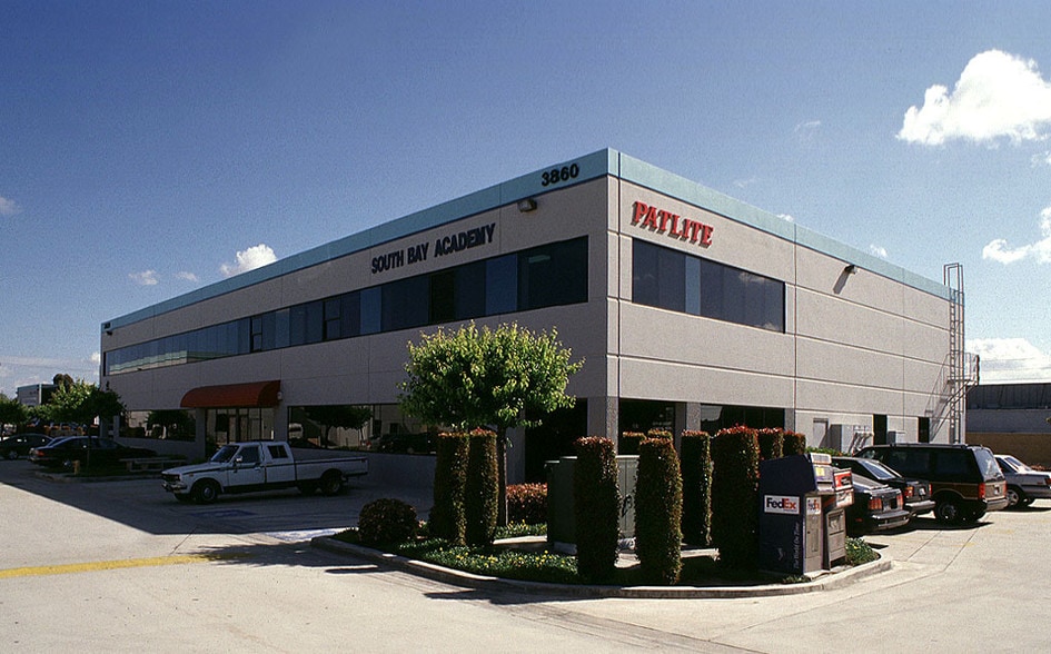 3882 Del Amo Blvd, Torrance, CA for lease - Primary Photo - Image 3 of 8