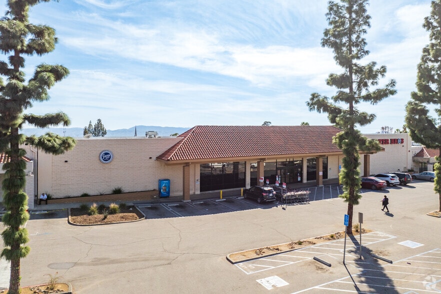 3633 E Highland Ave, Highland, CA for sale - Building Photo - Image 2 of 5