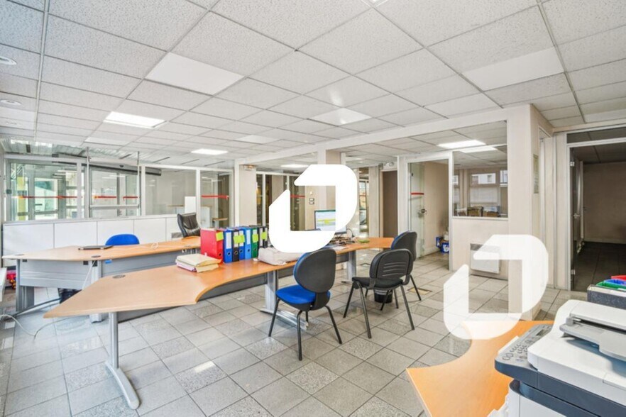 Bureau dans Ivry-sur-Seine à louer - Photo intérieure - Image 3 de 9