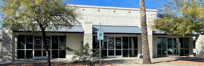 Plus de détails pour 15282 W Brookside Ln, Surprise, AZ - Bureau à vendre