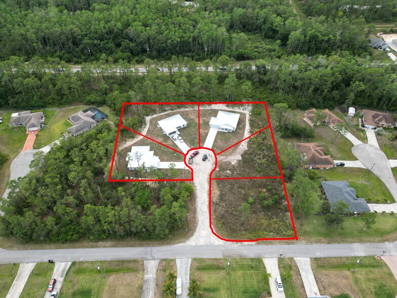2009 Rosa Ct, Lehigh Acres, FL for sale - Primary Photo - Image 1 of 46