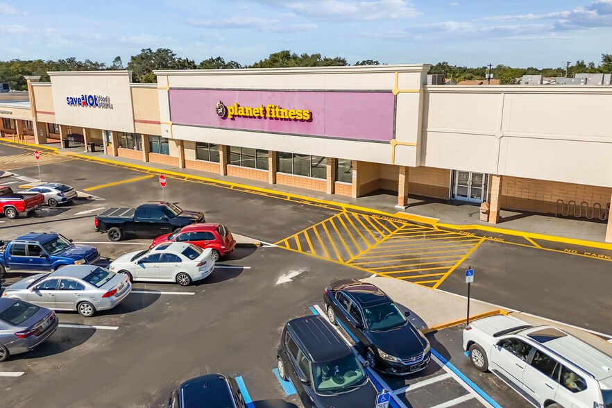 707-787 Martin Luther King Blvd, Seffner, FL à vendre - Photo du bâtiment - Image 3 de 6