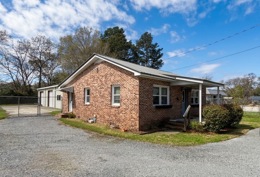 2019 Highmarket St, Georgetown, SC for sale - Building Photo - Image 1 of 6