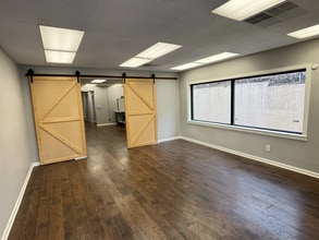 660 Merrimon Ave, Asheville, NC for lease Interior Photo- Image 1 of 1
