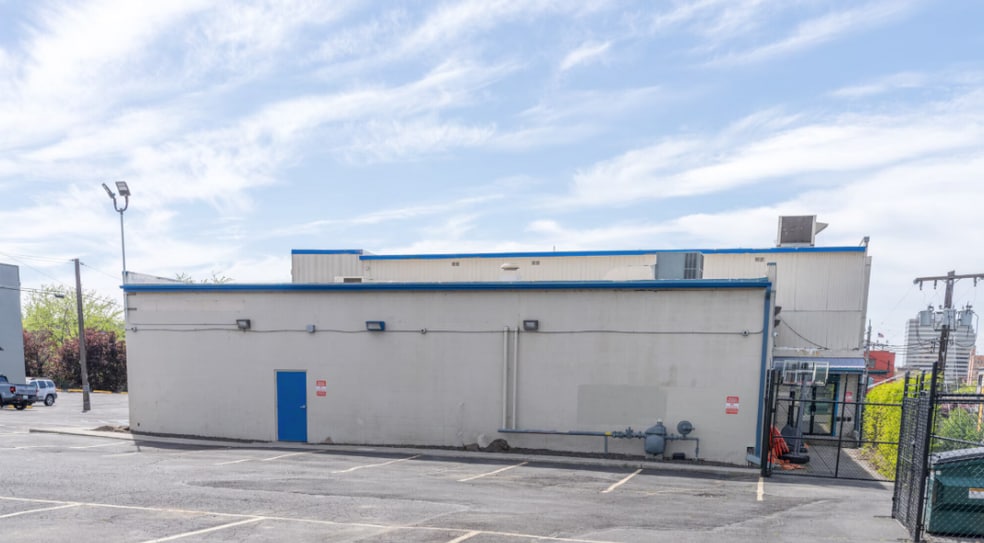 115 E Pacific Ave & 112 E 1st Ave portfolio of 2 properties for sale on LoopNet.ca - Building Photo - Image 3 of 6