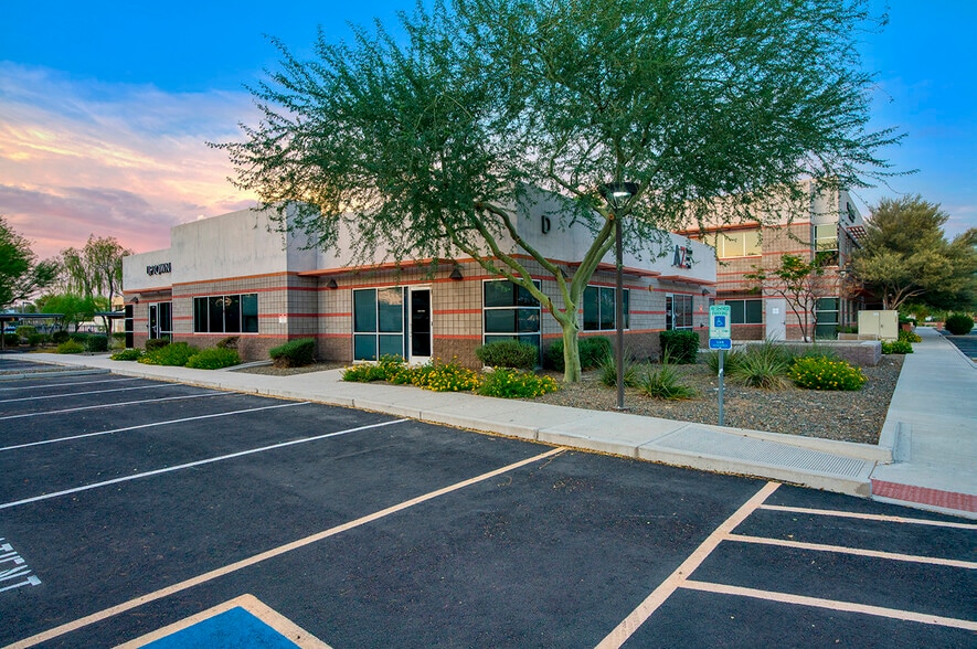 16222 N 59th Ave, Glendale, AZ à louer - Photo du bâtiment - Image 2 de 26