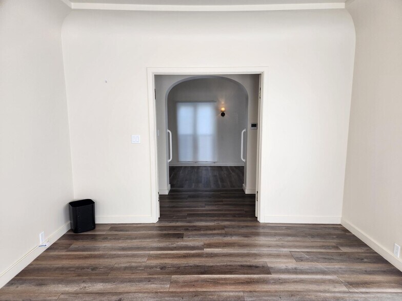 1125 Jefferson St, Napa, CA à louer - Photo du bâtiment - Image 3 de 10