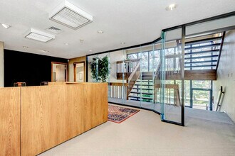 1100 Brandywine Blvd, Zanesville, OH for lease Interior Photo- Image 1 of 15