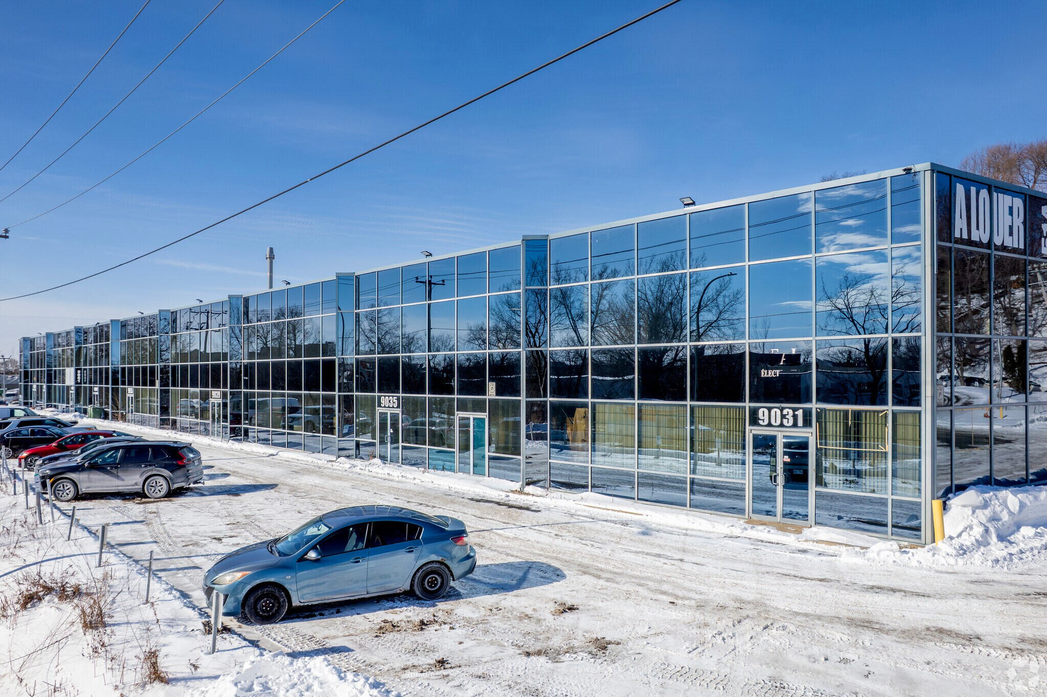 9001-9015 Ch Avon, Montréal-Ouest, QC for lease Primary Photo- Image 1 of 4