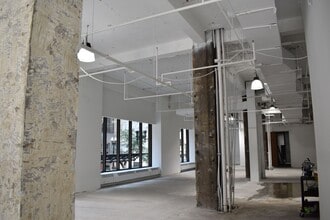 100 N LaSalle St, Chicago, IL for lease Interior Photo- Image 1 of 1