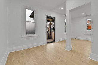 325 Detroit St, Denver, CO for lease Interior Photo- Image 2 of 9