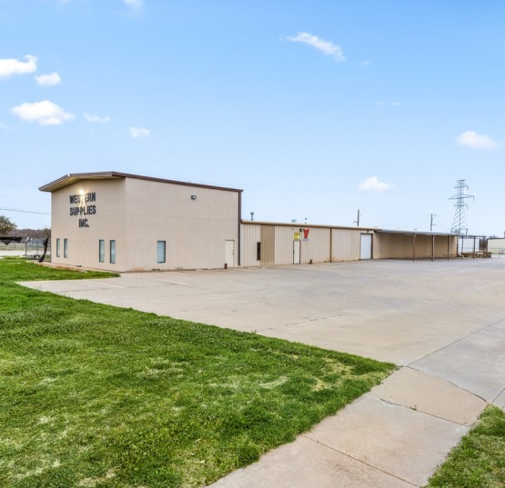 3601 Central Fwy, Wichita Falls, TX for lease - Primary Photo - Image 1 of 3