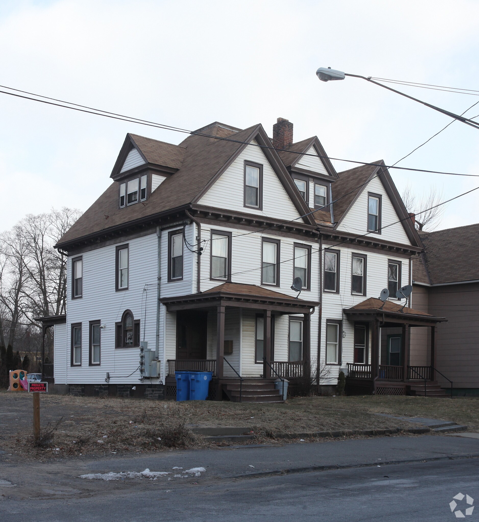 17-19 Downs St, Kingston, NY à vendre Photo principale- Image 1 de 3