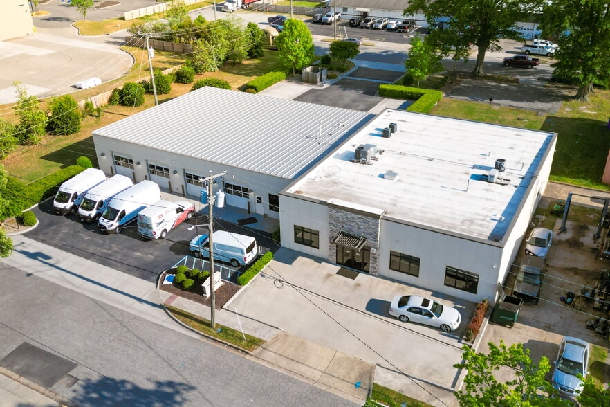 3413 Griffin St, Portsmouth, VA for lease - Building Photo - Image 2 of 11